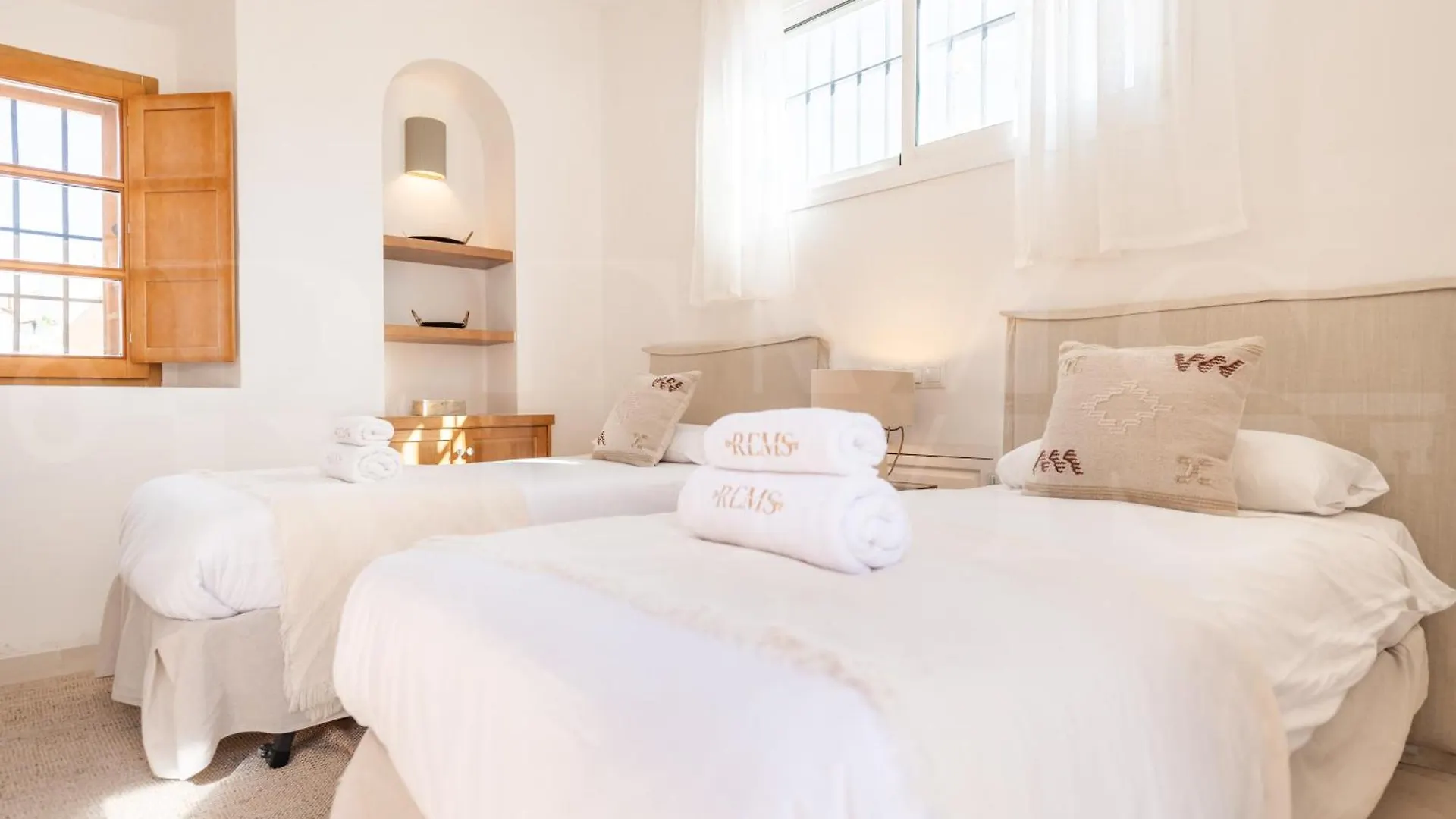 Spanish Architectural Gem Duplex - Center By Rems Malaga
